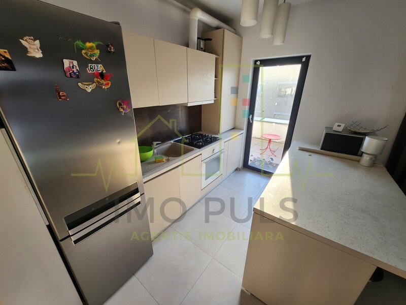 Timisoara, 2 bai, terasa mare, mobilat si utilat, penthouse
