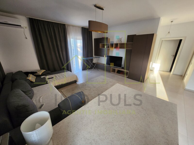 Timisoara, 2 bai, terasa mare, mobilat si utilat, penthouse