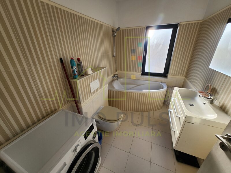 Timisoara, 2 bai, terasa mare, mobilat si utilat, penthouse