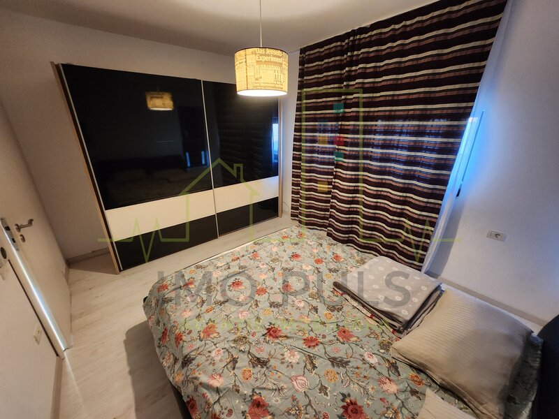 Timisoara, 2 bai, terasa mare, mobilat si utilat, penthouse