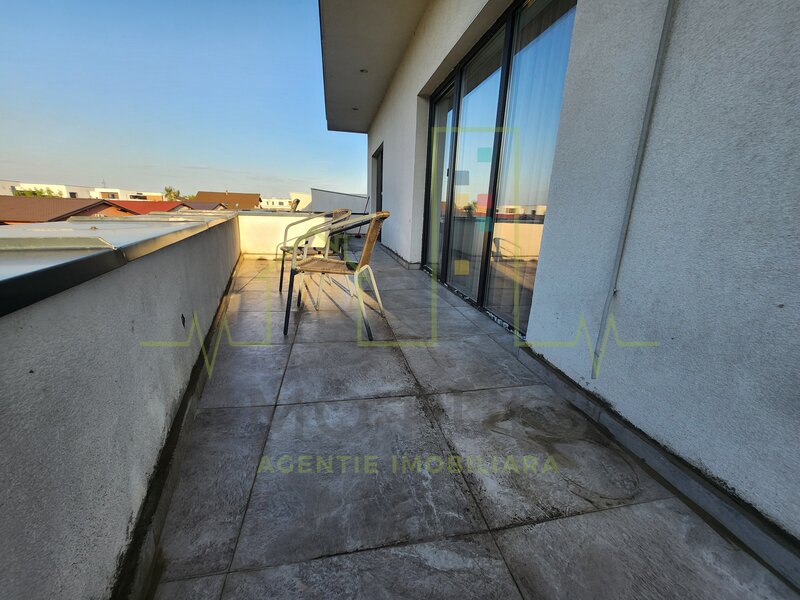 Timisoara, 2 bai, terasa mare, mobilat si utilat, penthouse